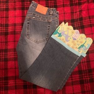 Lilly Pulitzer crop jeans with cute ribbon cuffs with derby print size 0.